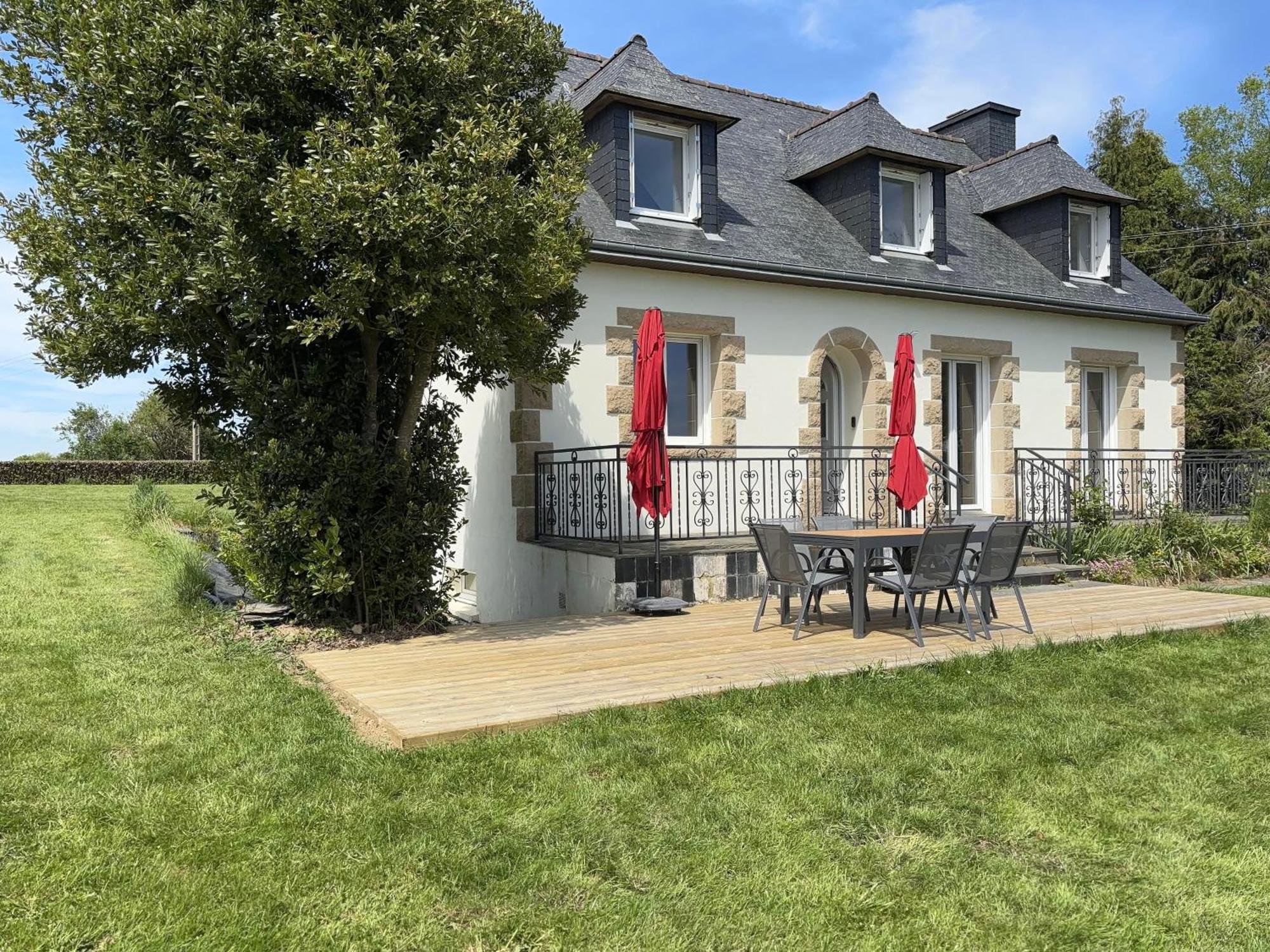 Ti Korelo Maison Plelauff 5 Chambres Exteriör bild